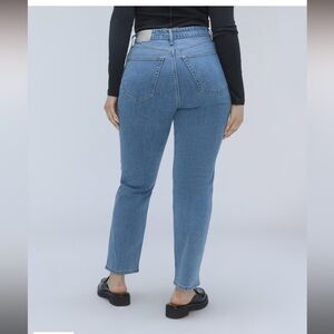 Everlane’s The Cheeky Hourglass Jean size 30